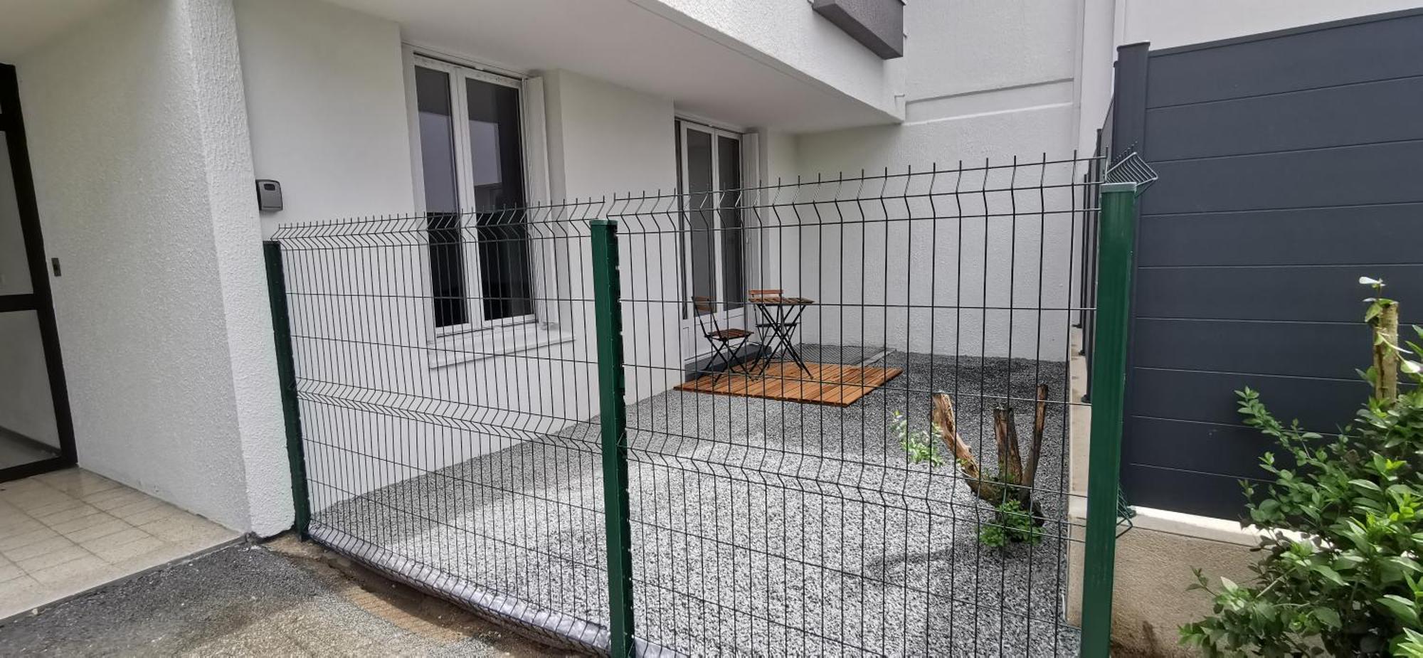 Appartamento Le Patio Tram Paridis Nantes Esterno foto