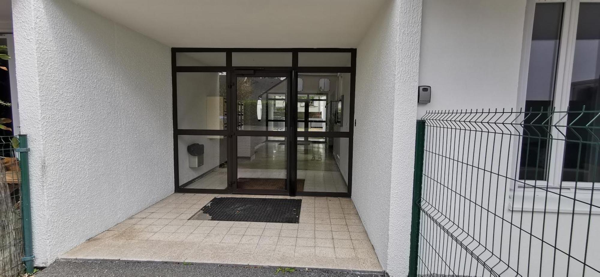 Appartamento Le Patio Tram Paridis Nantes Esterno foto